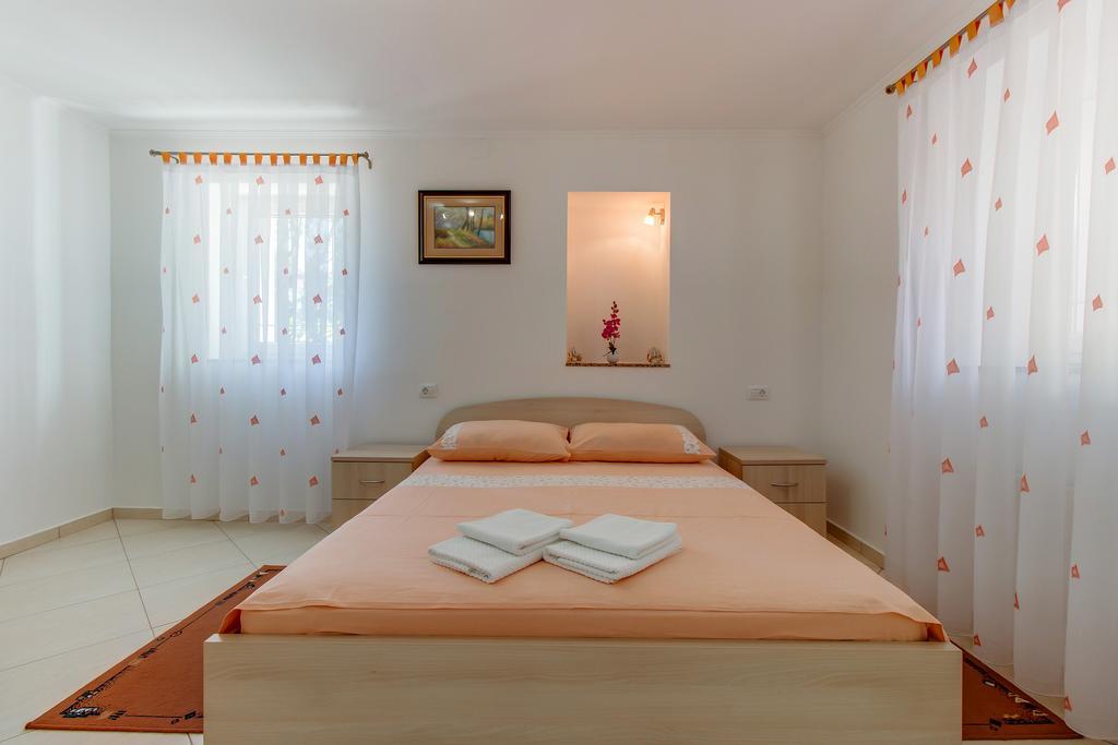 Apartments Leila Mali Lošinj Εξωτερικό φωτογραφία